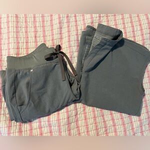 EUC Figs Zamora Joggers (xs petite) and Rafaela top (xxs) scrubs